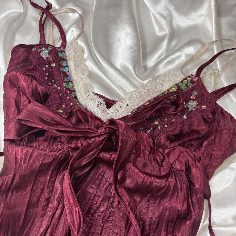 y2k Babydoll Top Burgundy Excellent Lace Sequin Beaded Satin Dolled Up M - Picture 3 of 7